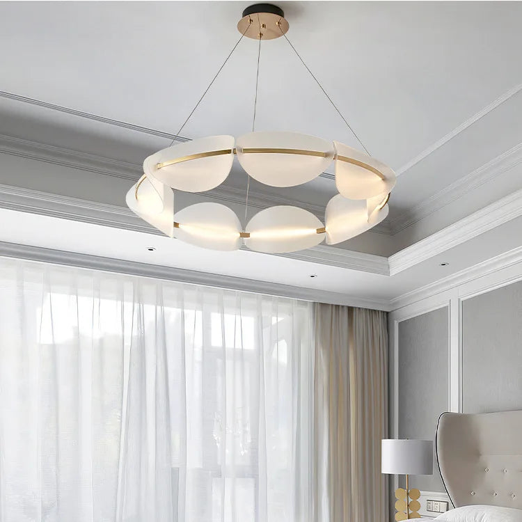 Nordic Modern Petal LED Chandelier - Elegant Lighting for Any Space