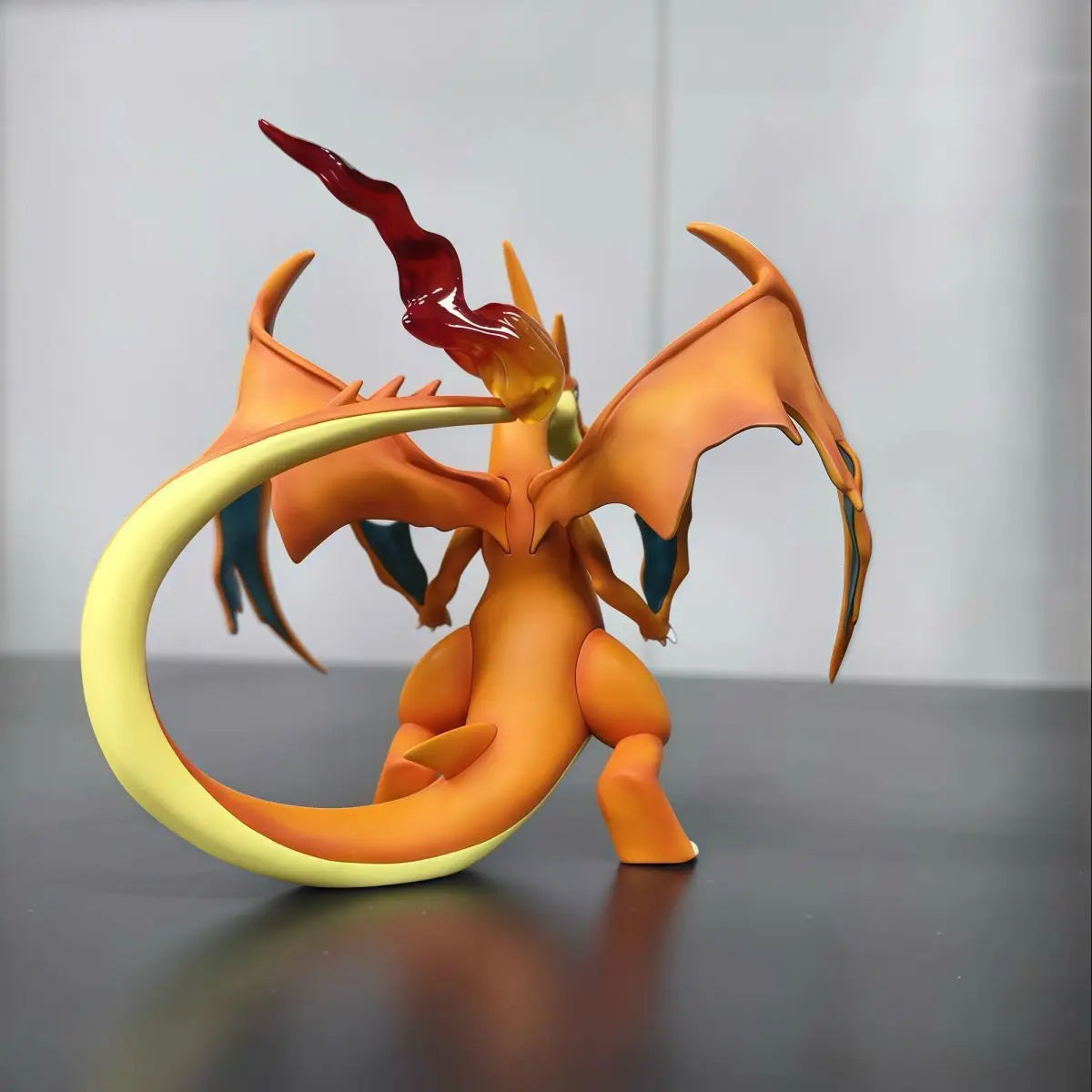11cm Charizard Anime Figure - Collectible Decor for Fans