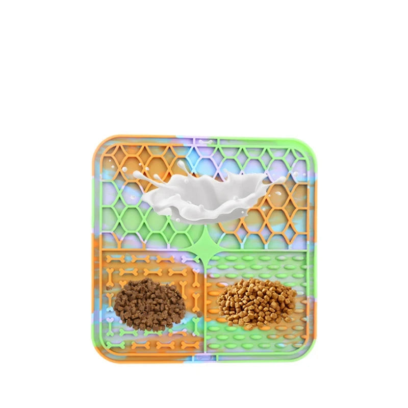 Silicone Dog & Cat Slow Feeding Mat - Enhance Mealtime Experience