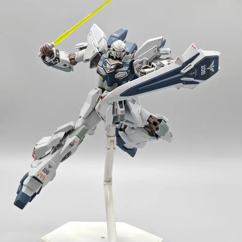 Bandai 1/144 Sinanju Model Kit - Dynamic Action Figure Collection