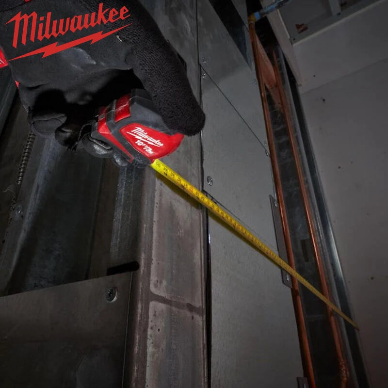 Milwaukee 3m/10ft LED Light Tape Measure - Durable & Magnetic