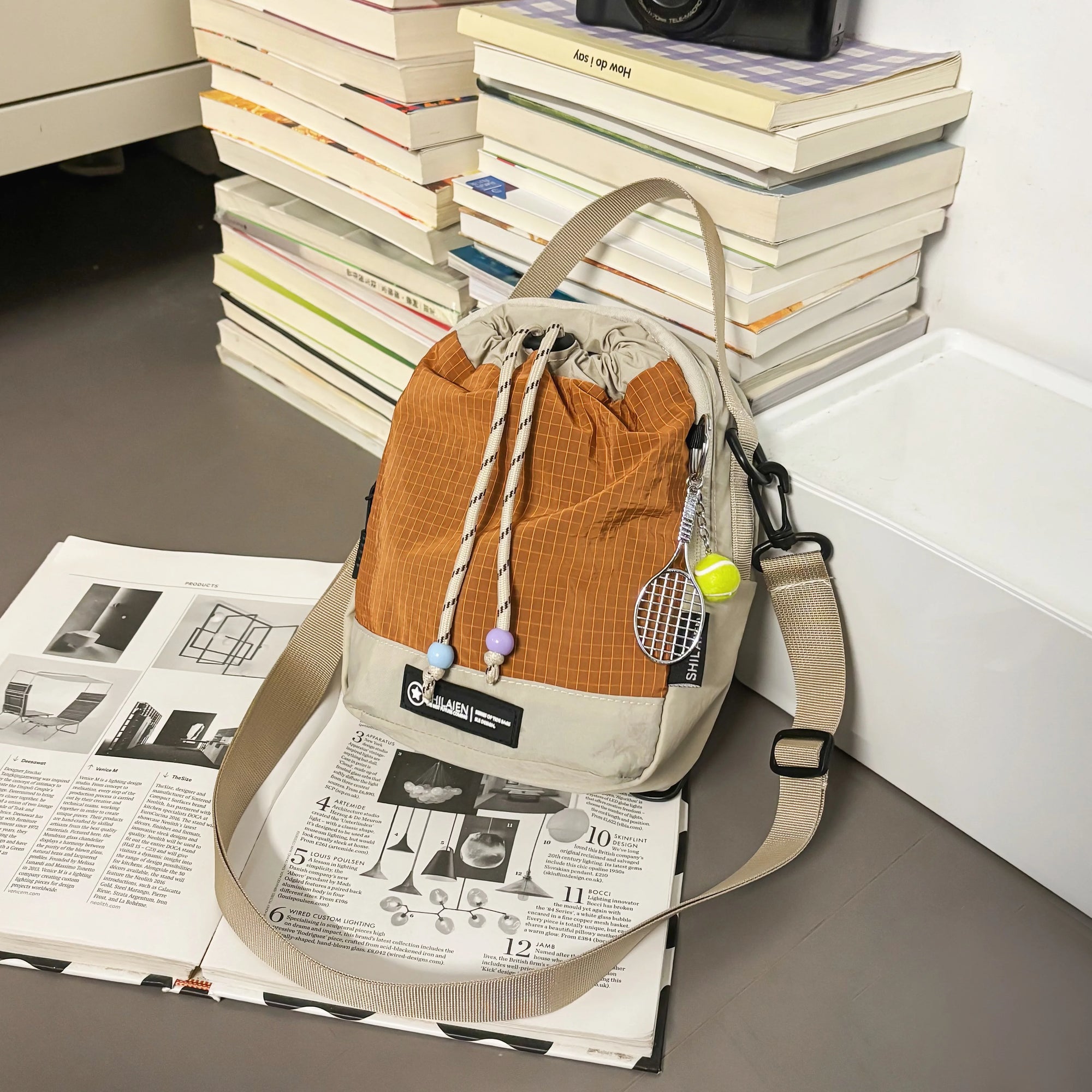 Stylish Lightweight Crossbody Bag for Outdoor Activities
