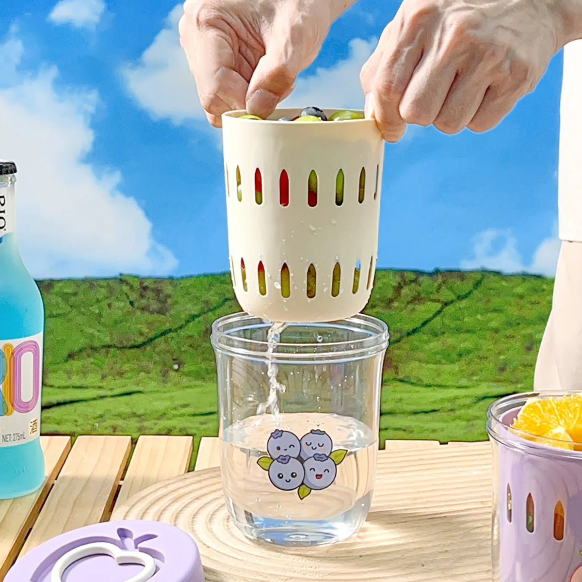 Double-Layer Cartoon Salad Cup - Ideal for Kids & Students