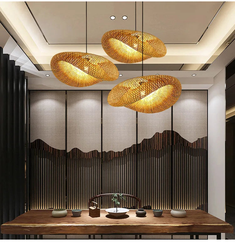 Eco-Friendly Bamboo Pendant Light - Handcrafted Wicker Design