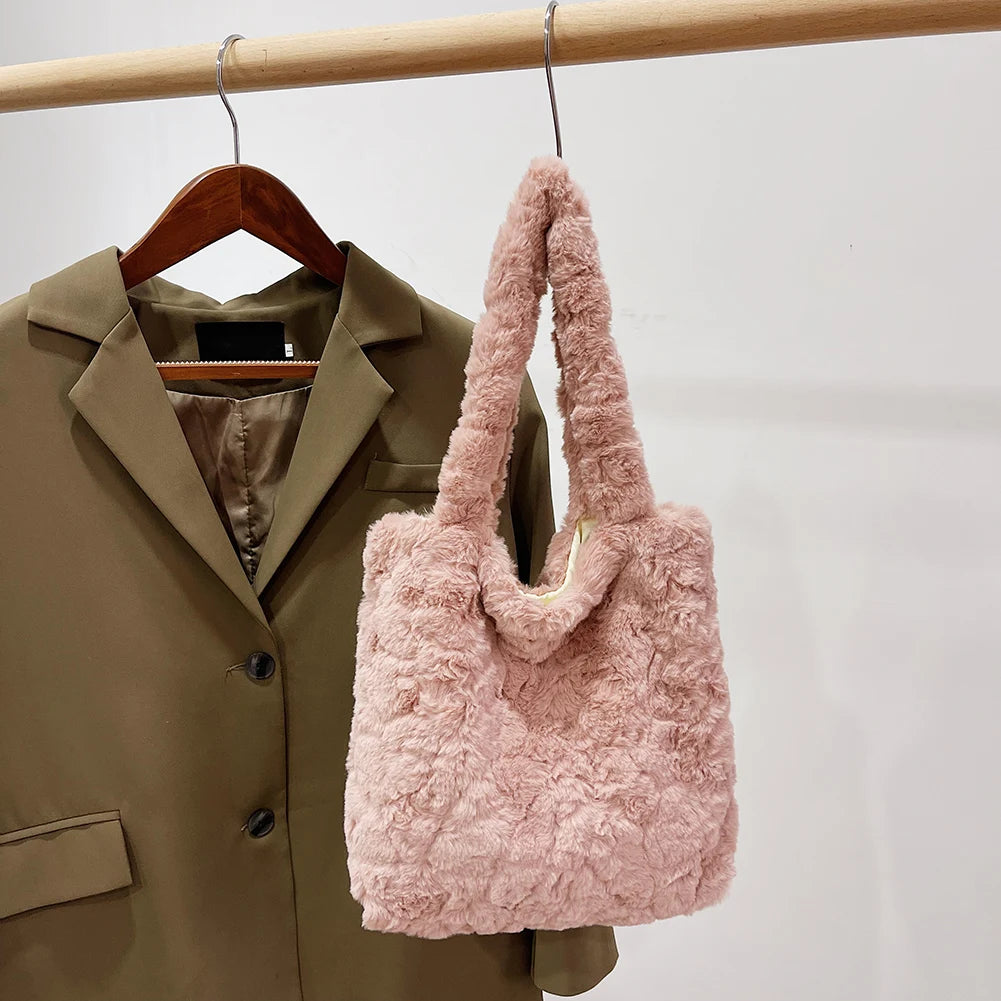 Fluffy Plush Women’s Clutch Handbag - Cozy Tote for Travel & Gifts