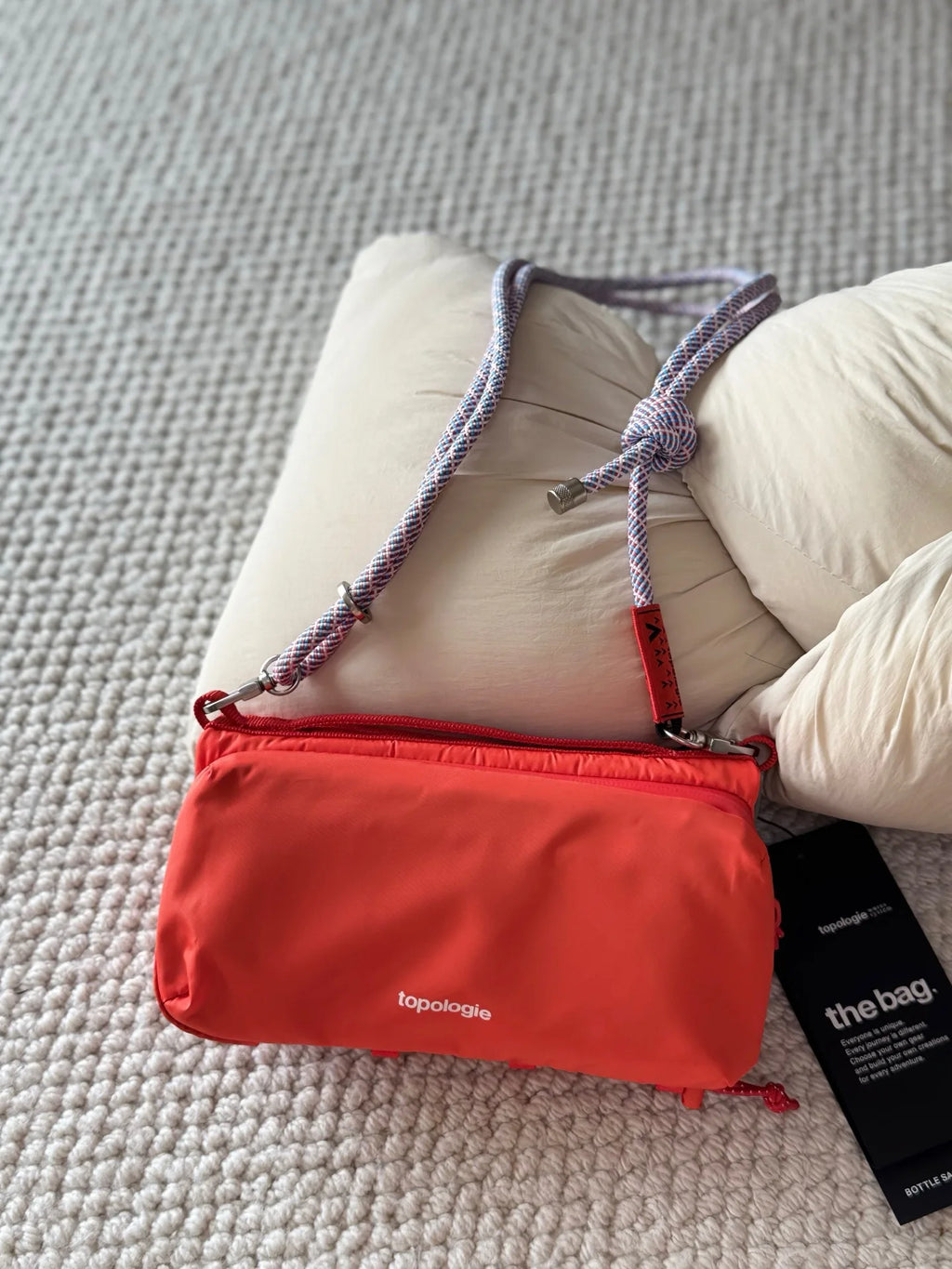 Trendy Large Capacity Waterproof Crossbody Bag for Outdoor Use