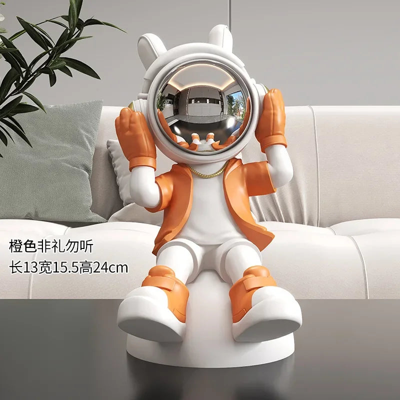 Eye-Catching Astronaut Bookend - Decorative & Functional Desk Accessory