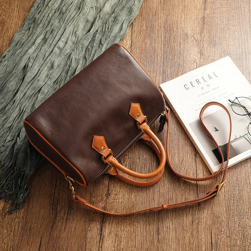 Elegant Leather Crossbody Purse for Commuting & Daily Use
