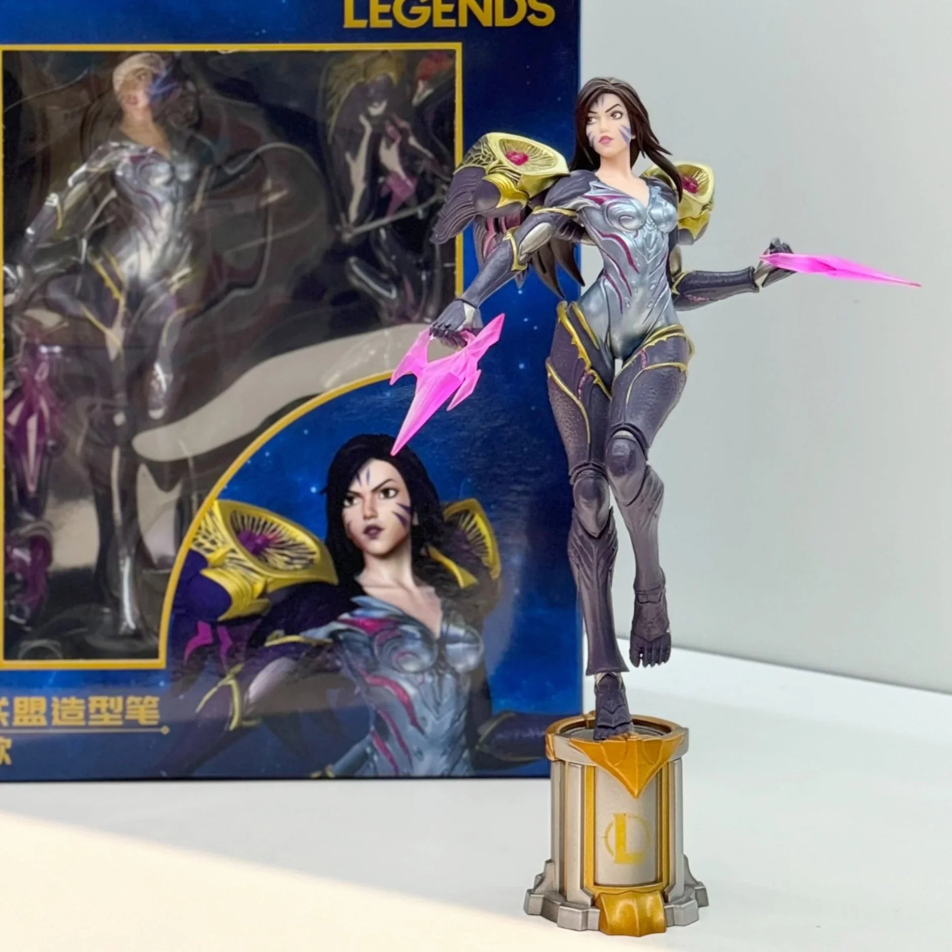 Luxanna Crownguard Anime Figure - Collector's Edition