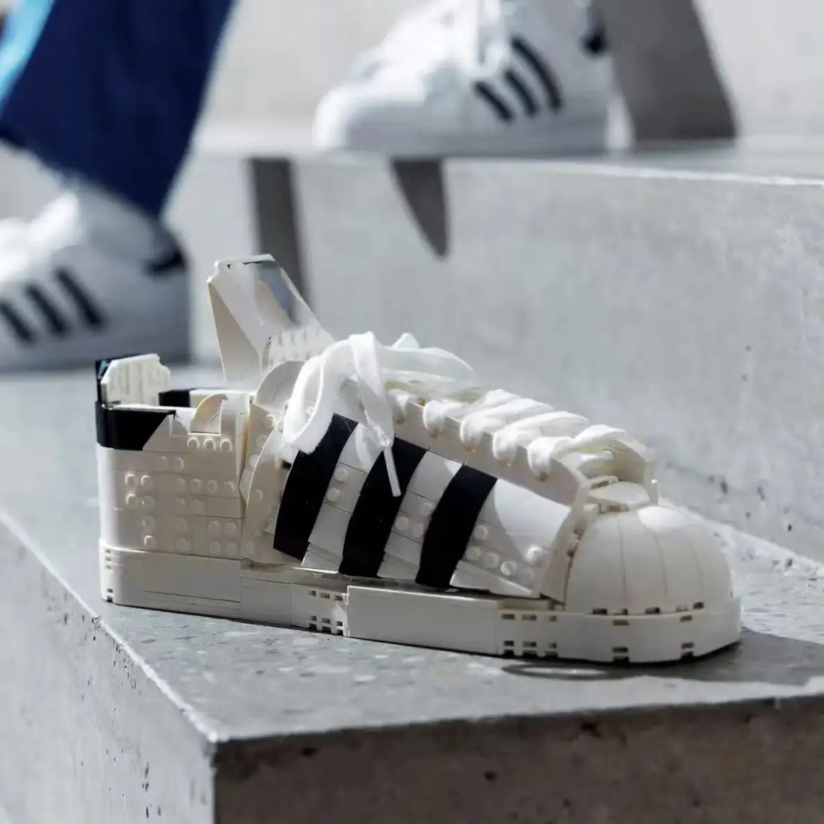 10282 Modular Building Model - Perfect Home Decor Gift for Adults