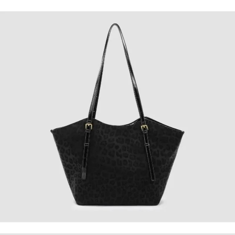 Chic Leopard Print Tote Bag for Women - Stylish & Spacious