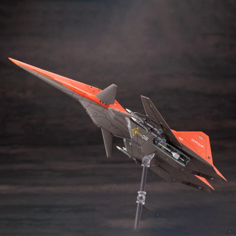 Kotobukiya ADF-01 FALKEN Model Kit - Ace Combat Collectible Figure