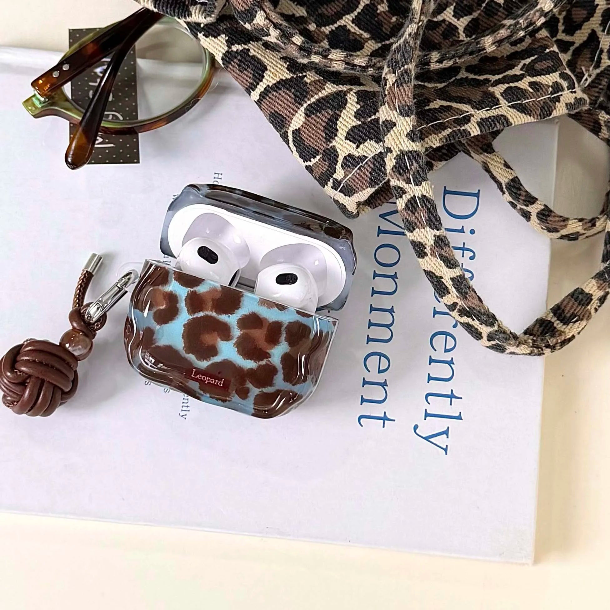 Stylish Blue Black Leopard Earphone Case for Apple AirPods Pro 1-3