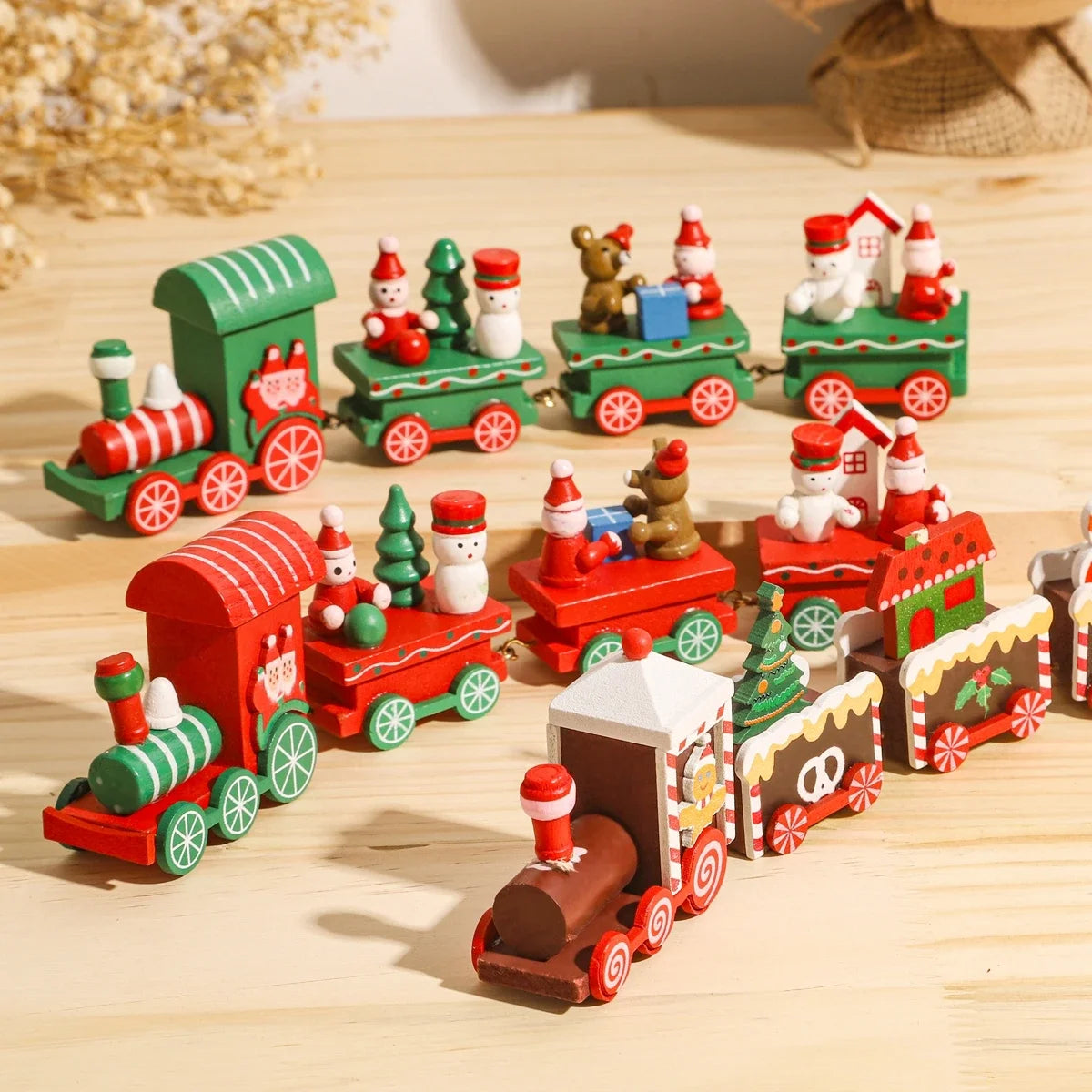 Festive Wooden Christmas Train Ornament - Perfect Holiday Decor