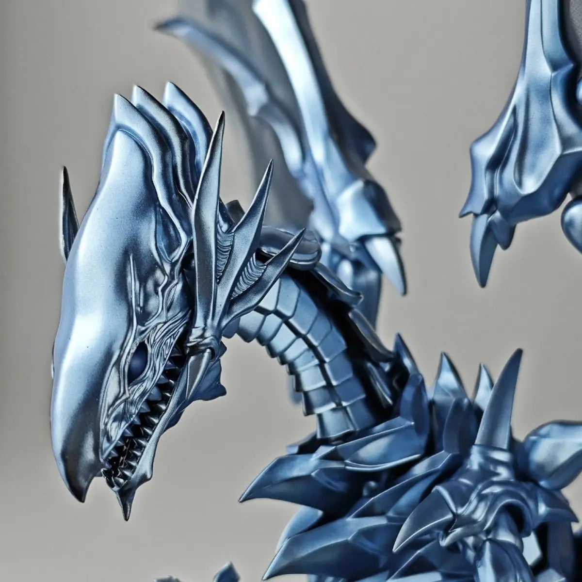 Kbjl Yu Gi Oh Blue Eyes White Dragon Action Figure Statue Collectible