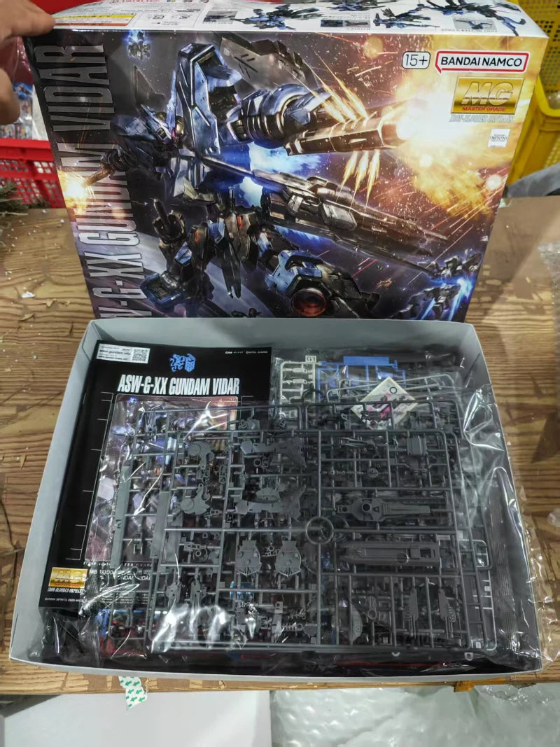 Bandai MG Vidar 1/100 Gundam Model Kit - Ultimate Action Figure