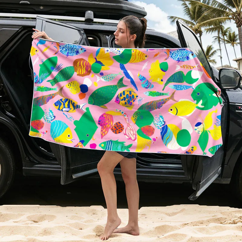 Quick-Dry Microfiber Beach Towel with Magnetic Fasteners