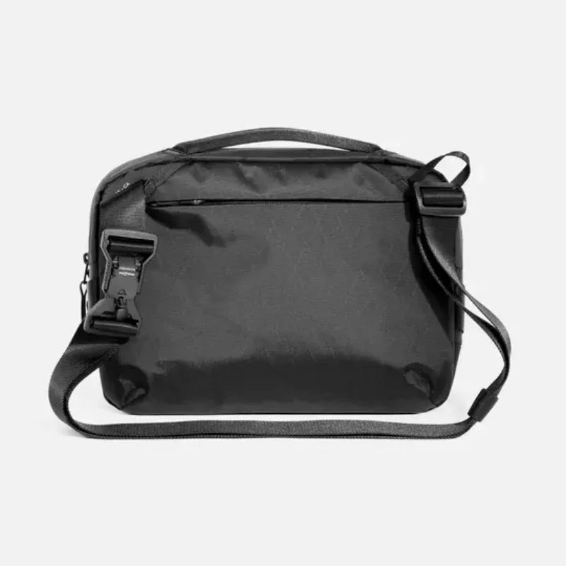 Day Sling 4 Max X-Pac: Water Resistant Crossbody Bag for Daily Travel