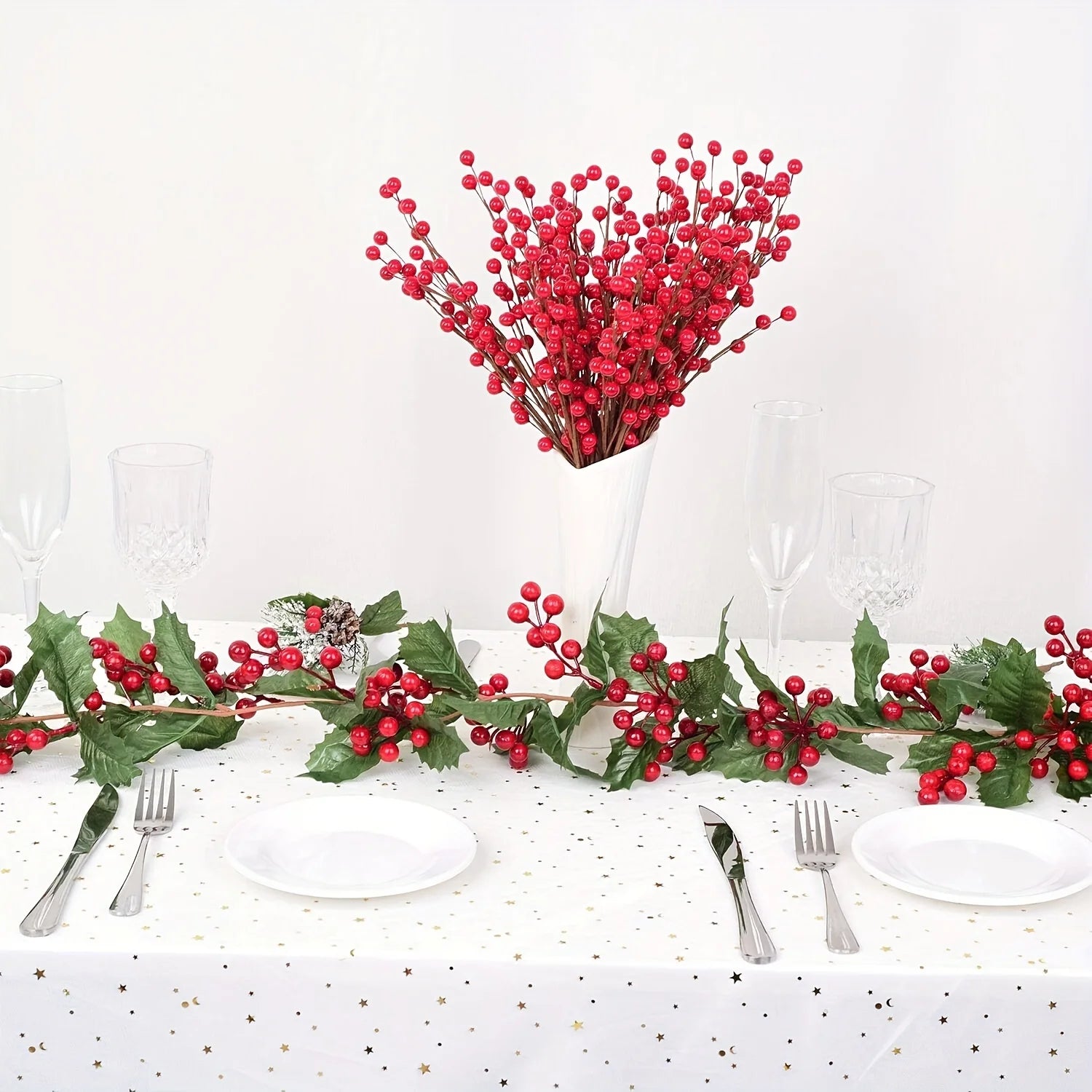 Festive Christmas Garland with Red Berries - Elegant Holiday Decor