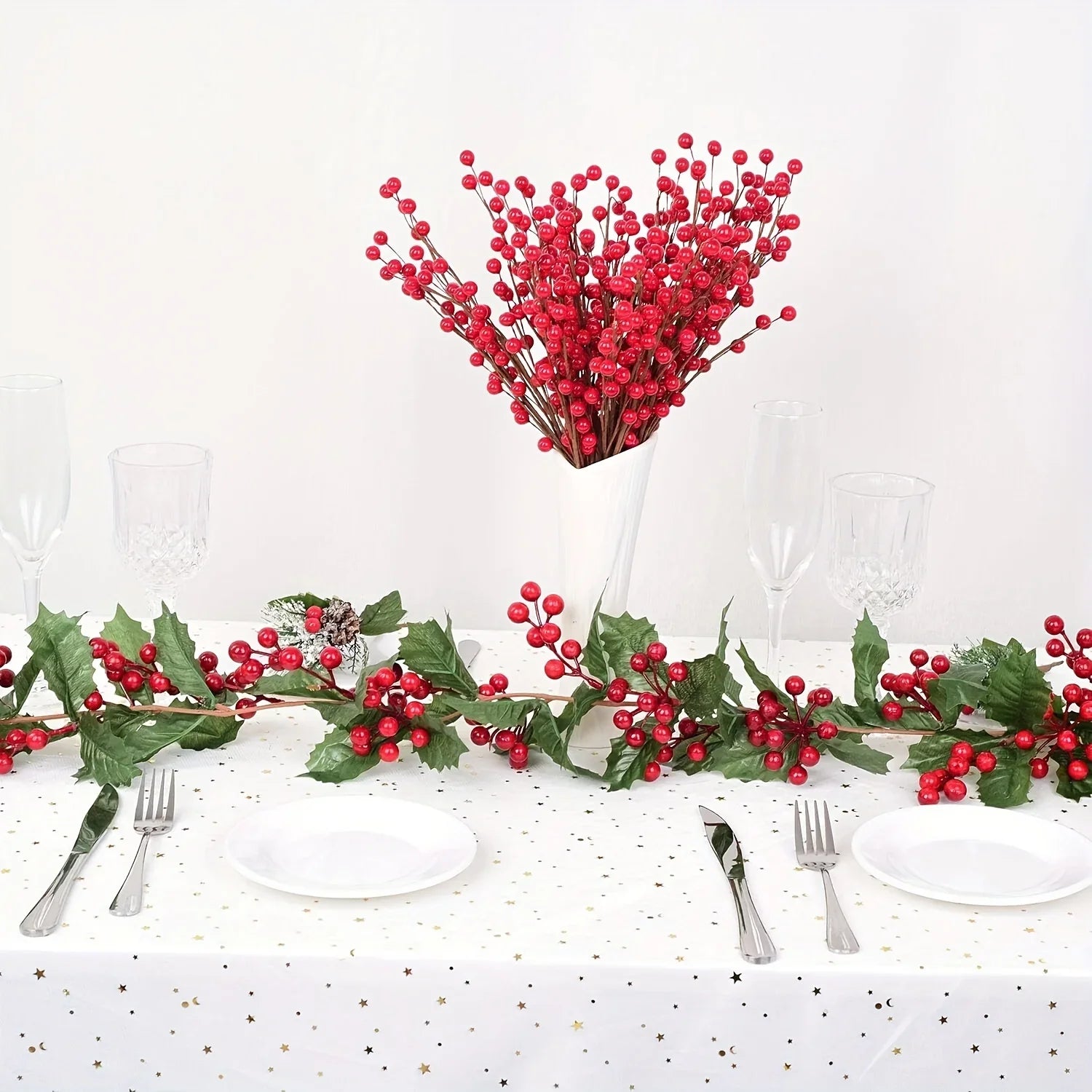 Lifelike Garland with Red Berries – Enhance Your Holiday Decor