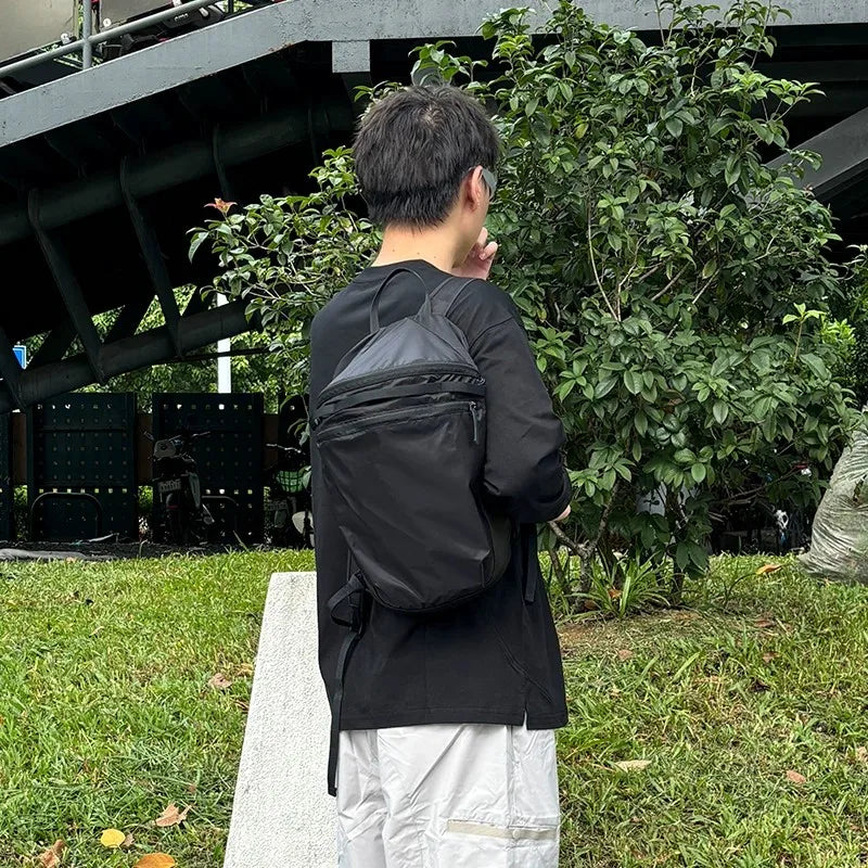 HELIAD 15L Lightweight Water-Resistant Backpack for Travel & Trekking