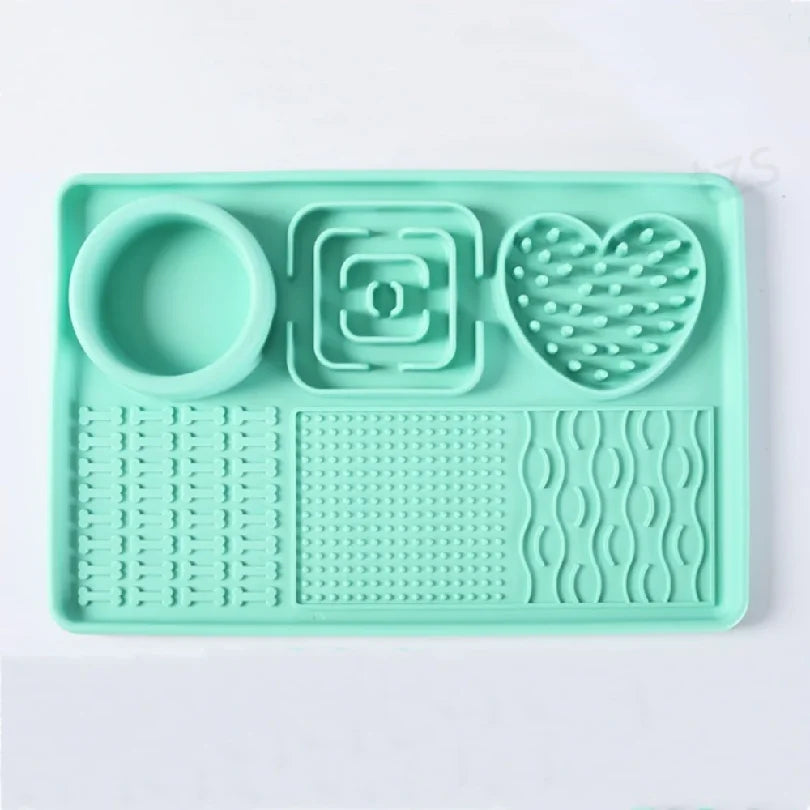 Interactive Silicone Pet Licking Mat for Dogs & Cats | Slow Feeder