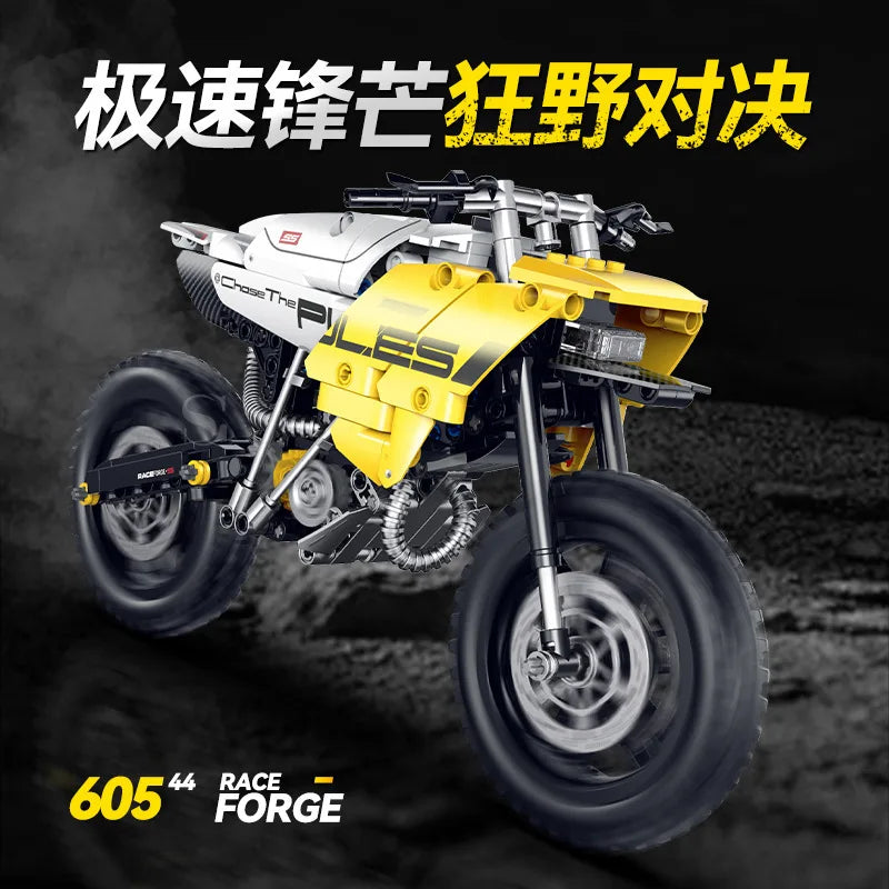MOULD KING 1:8 Motorcycle Building Block Model Kit - Fun for Kids