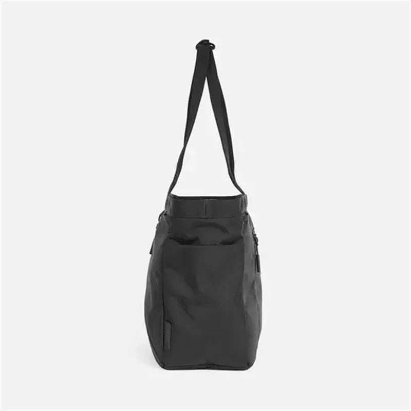 22L Waterproof City Tote – Versatile Carryall for Outdoor Fitness