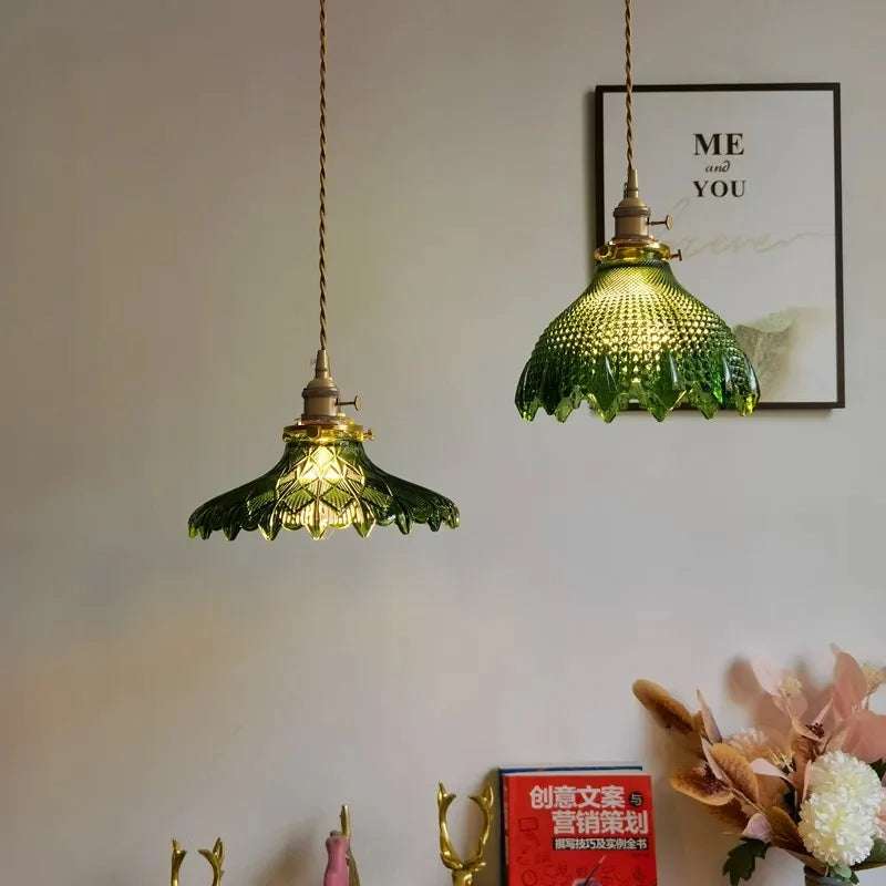 Stylish Glass Pendant Light for Dining Room & Restaurant Décor