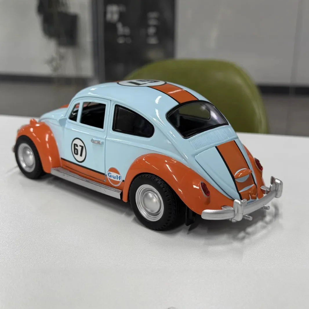 Vintage 1955 Volkswagen Beetle 1:18 Diecast Model with Sound & Light