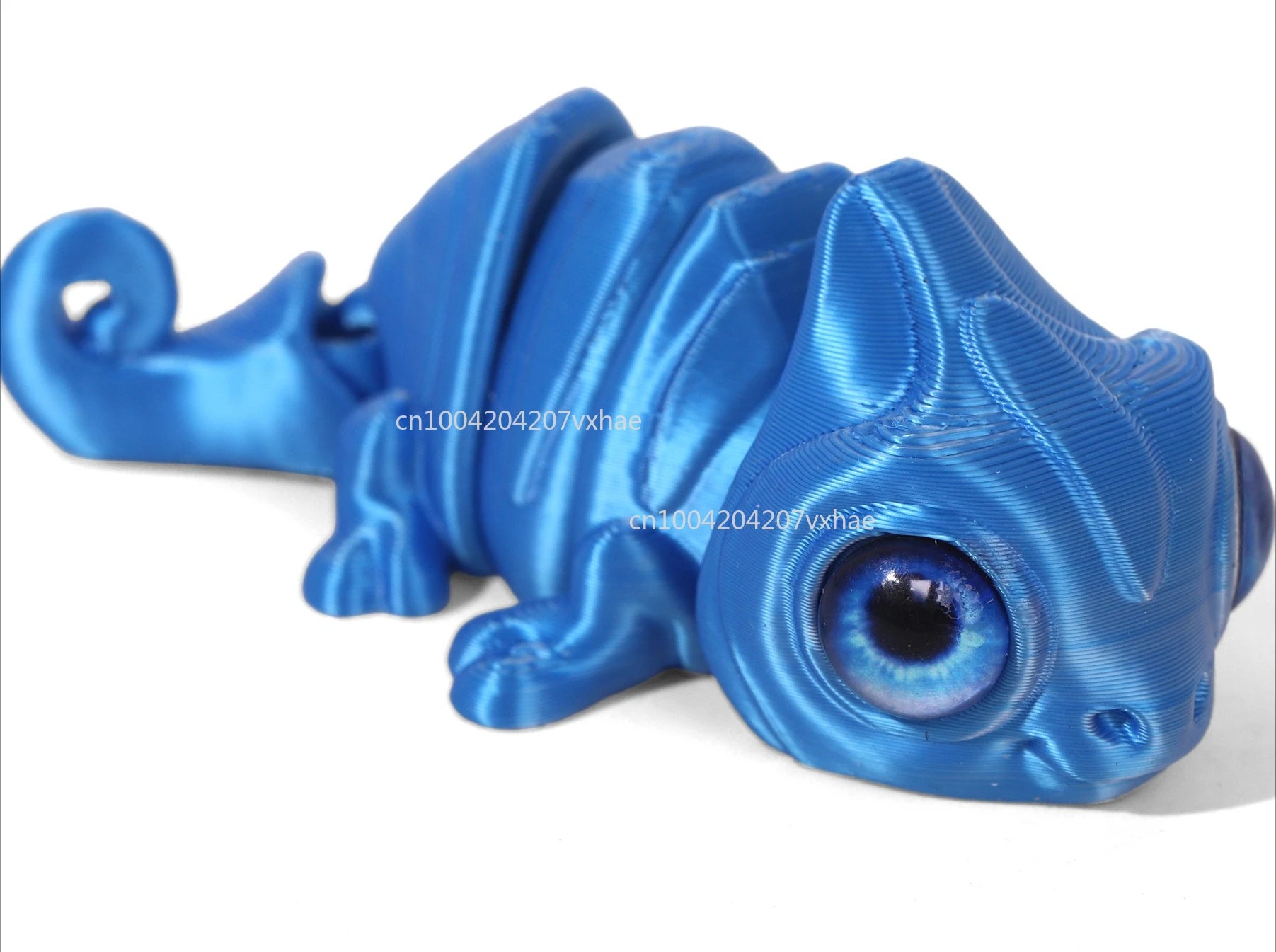 Multi-Joint 3D Printed Chameleon Figures - Unique Home Decor & Gift