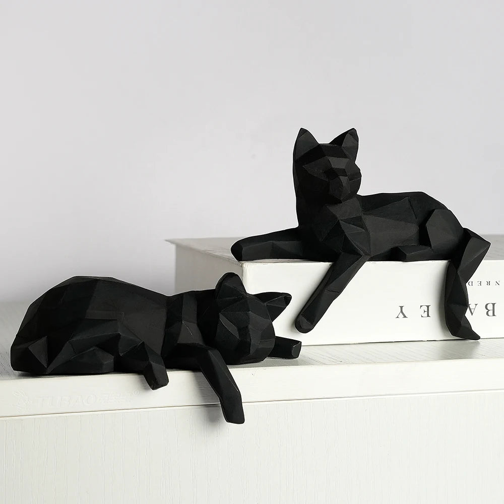 Geometric Cat Resin Sculptures - Artistic Ornaments for Home Decor