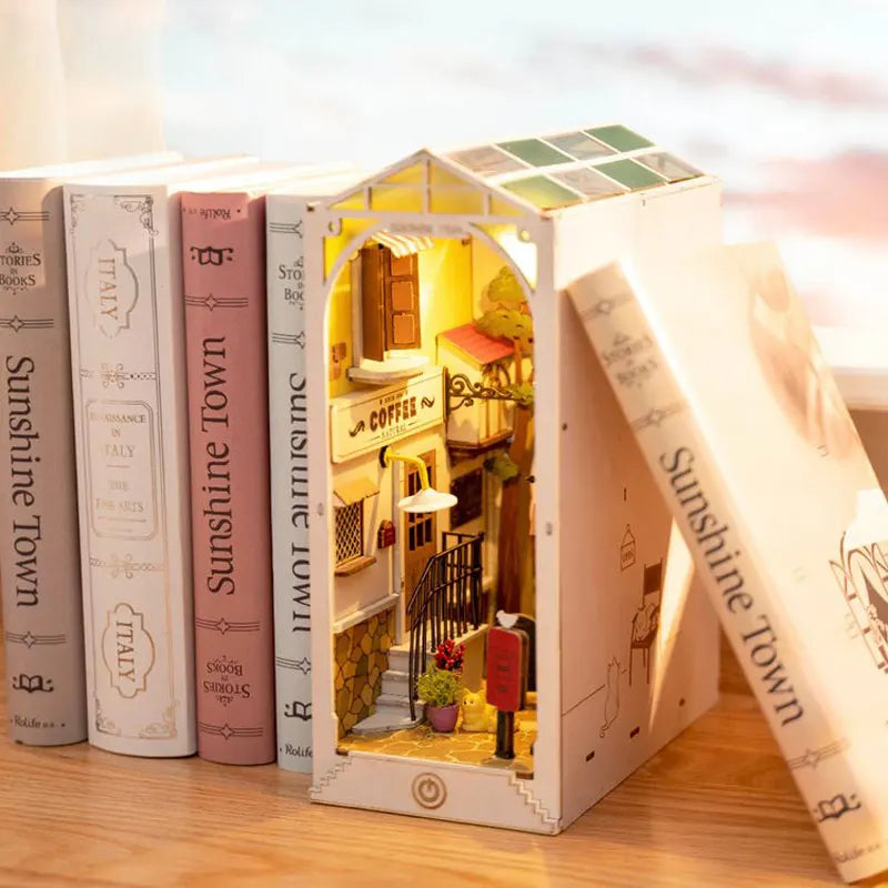 Robotime DIY Book Nook Miniature House Kit - Sakura Densya
