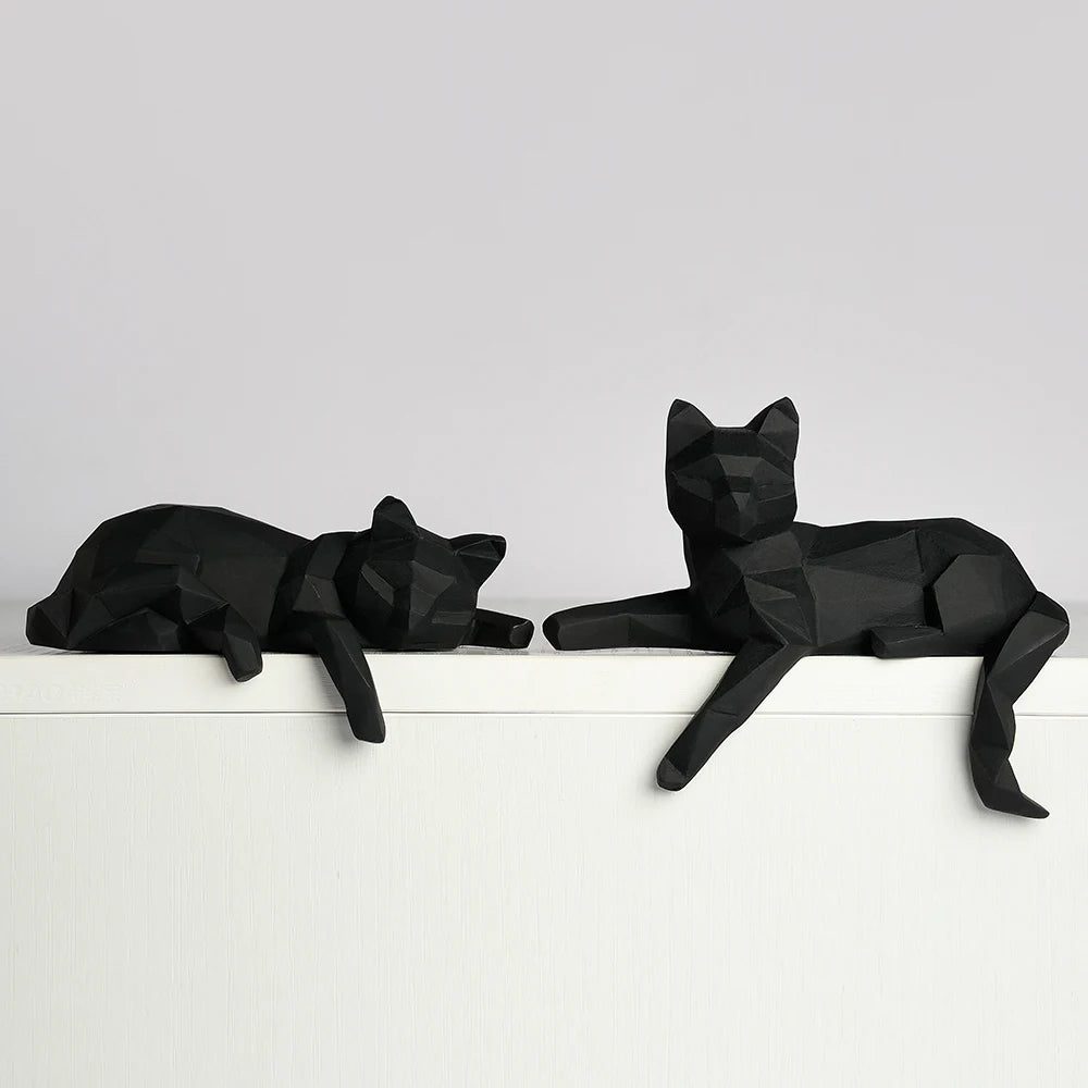 Geometric Cat Resin Sculptures - Artistic Ornaments for Home Decor