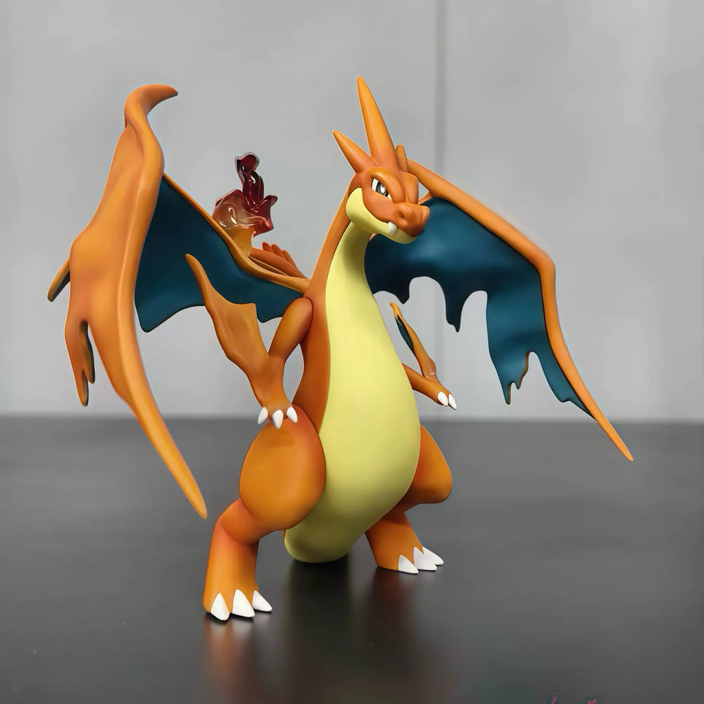 11cm Charizard Anime Figure - Collectible Decor for Fans