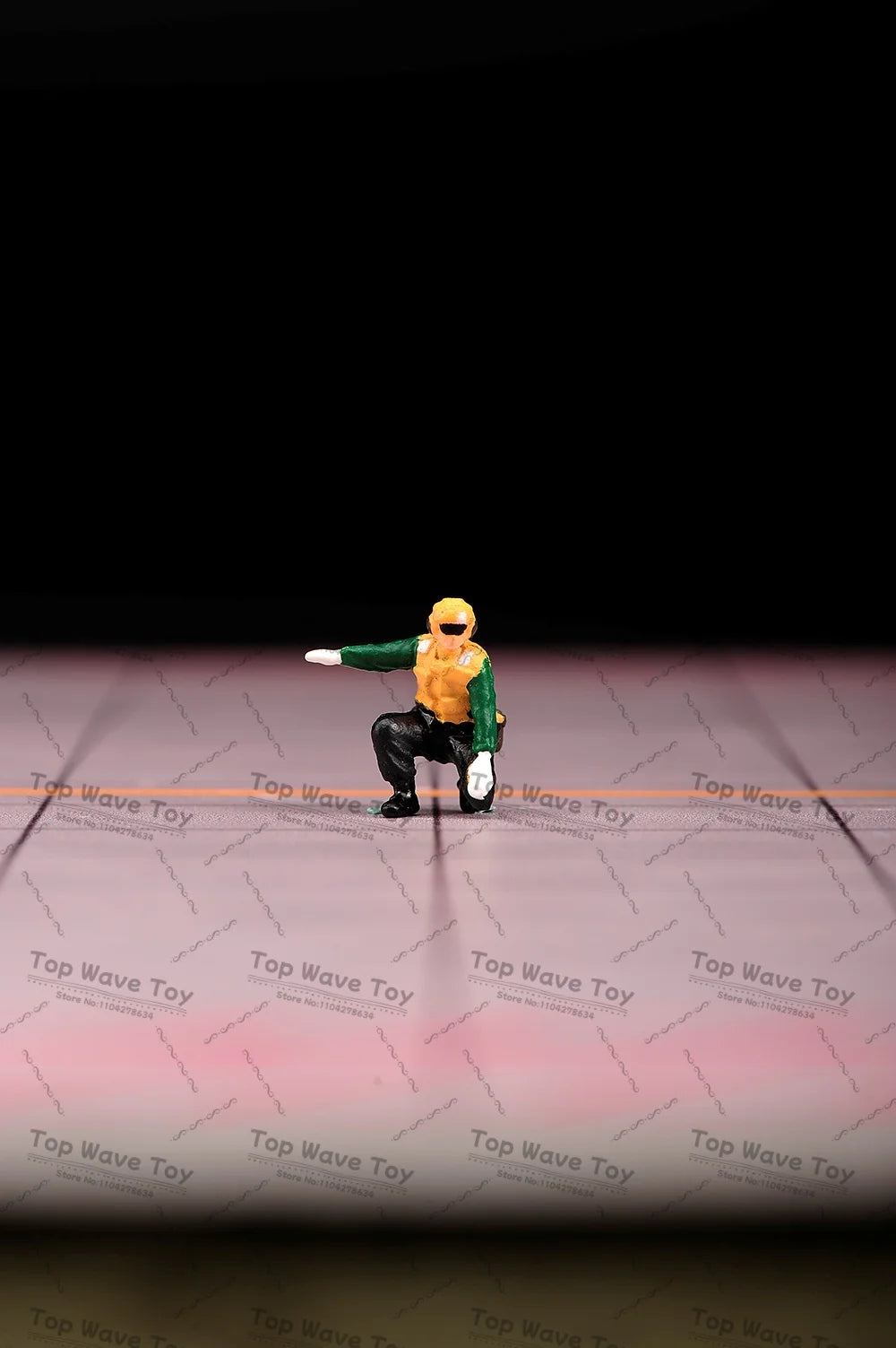 Creative Miniature Painted Figures for Car Model Photography