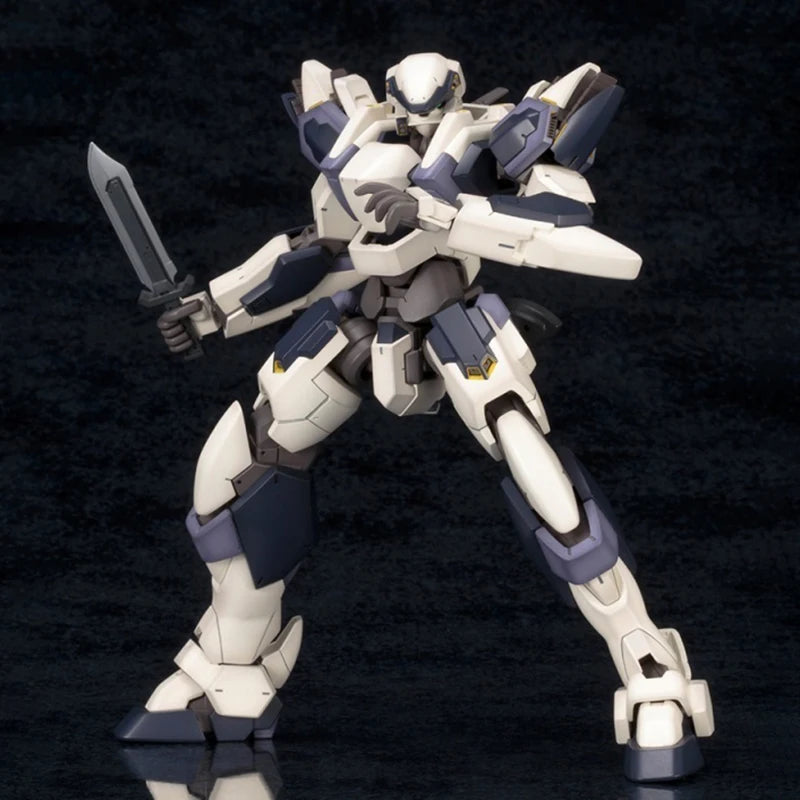 Kotobukiya ARX-8 Laevatein Action Figure - Dynamic Display Toy