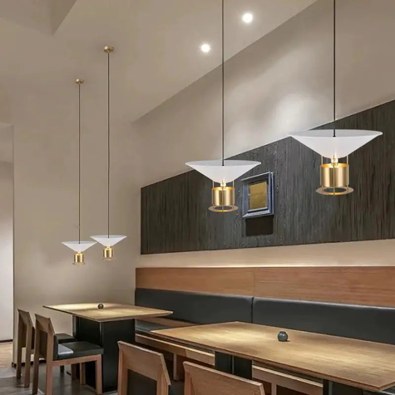 Stylish LED Pendant Light for Restaurants & Dining Spaces