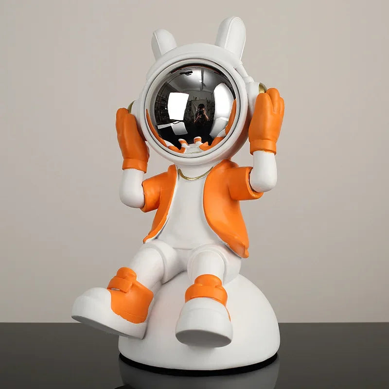 Eye-Catching Astronaut Bookend - Decorative & Functional Desk Accessory
