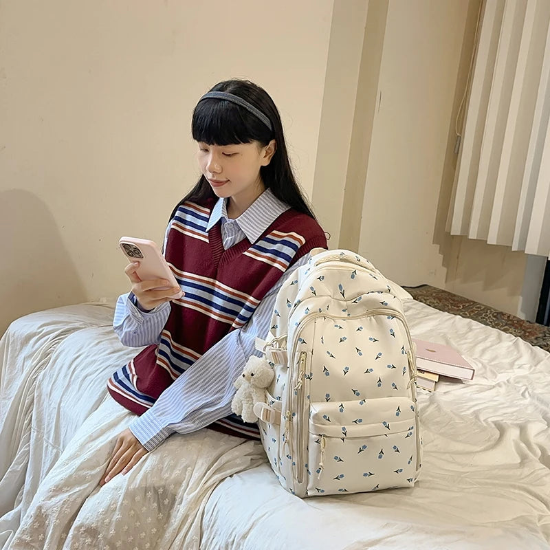 Floral Aesthetic Backpack - Casual Travel Daypack for Girls & Teens