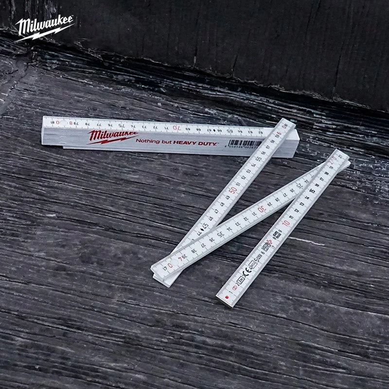 Milwaukee 2m Composite Folding Ruler - Durable & Waterproof Tool