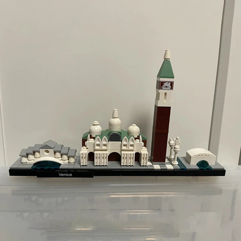 212PCS Venice Skyline Building Blocks - Fun City View Model