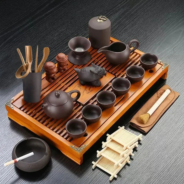VINRITO Yixing Ceramic Kung Fu Tea Set with Solid Wood Tea Tray - 27 Pieces