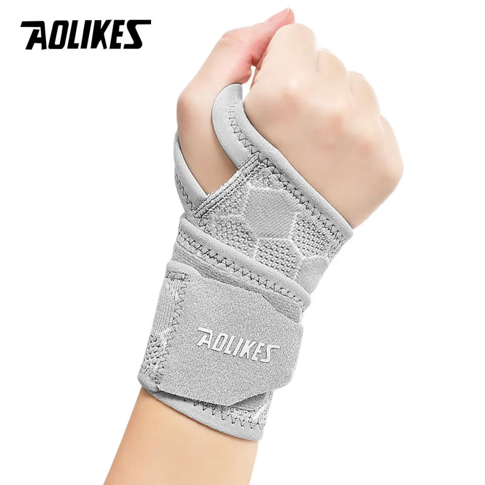 AOLIKES Wrist Brace for Carpal Tunnel Relief - Adjustable Compression Support