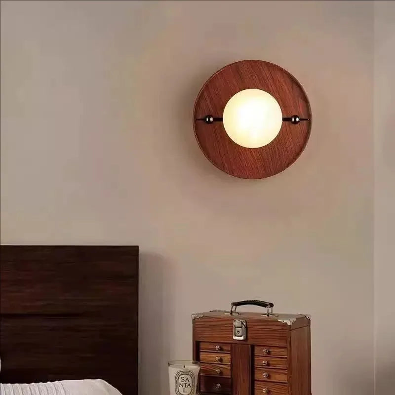 Elegant Alabaster LED Wall Lamp - Modern Indoor Accent Lighting