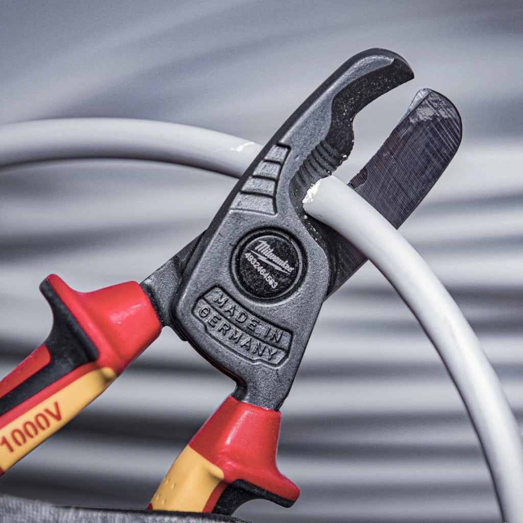 Milwaukee VDE Insulated Cable Cutting Pliers - 8-Inch Electrician Tool