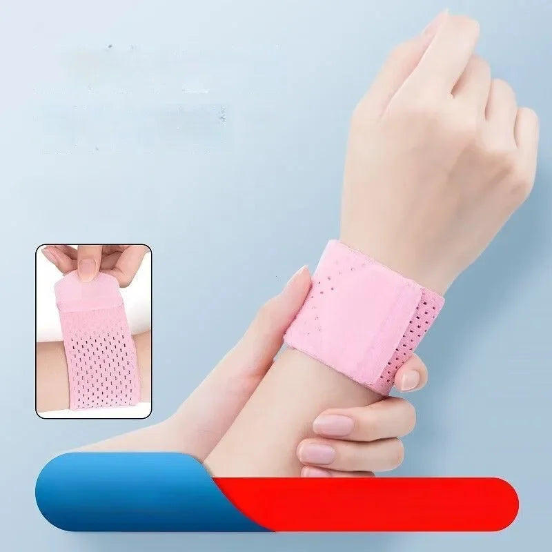 Adjustable Mesh Sports Wristband - Breathable Support for Fitness & Recovery