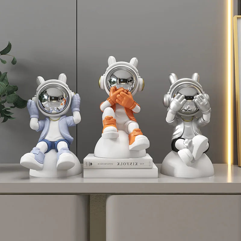 Creative Space Decor Astronaut Bookend for Home & Office