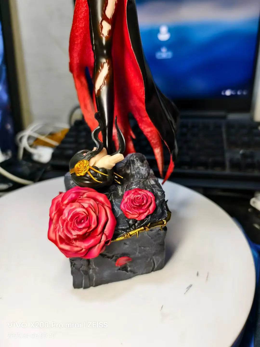 37cm Yor Forger Anime Figure - Collectible Desk Decor