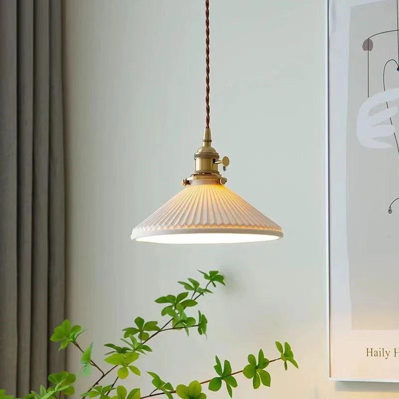 Elegant Ceramic Pendant Lamp for Dining & Living Spaces - Bronze Finish